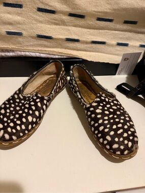 Sabah Black and White Spotted Slip-On Flats